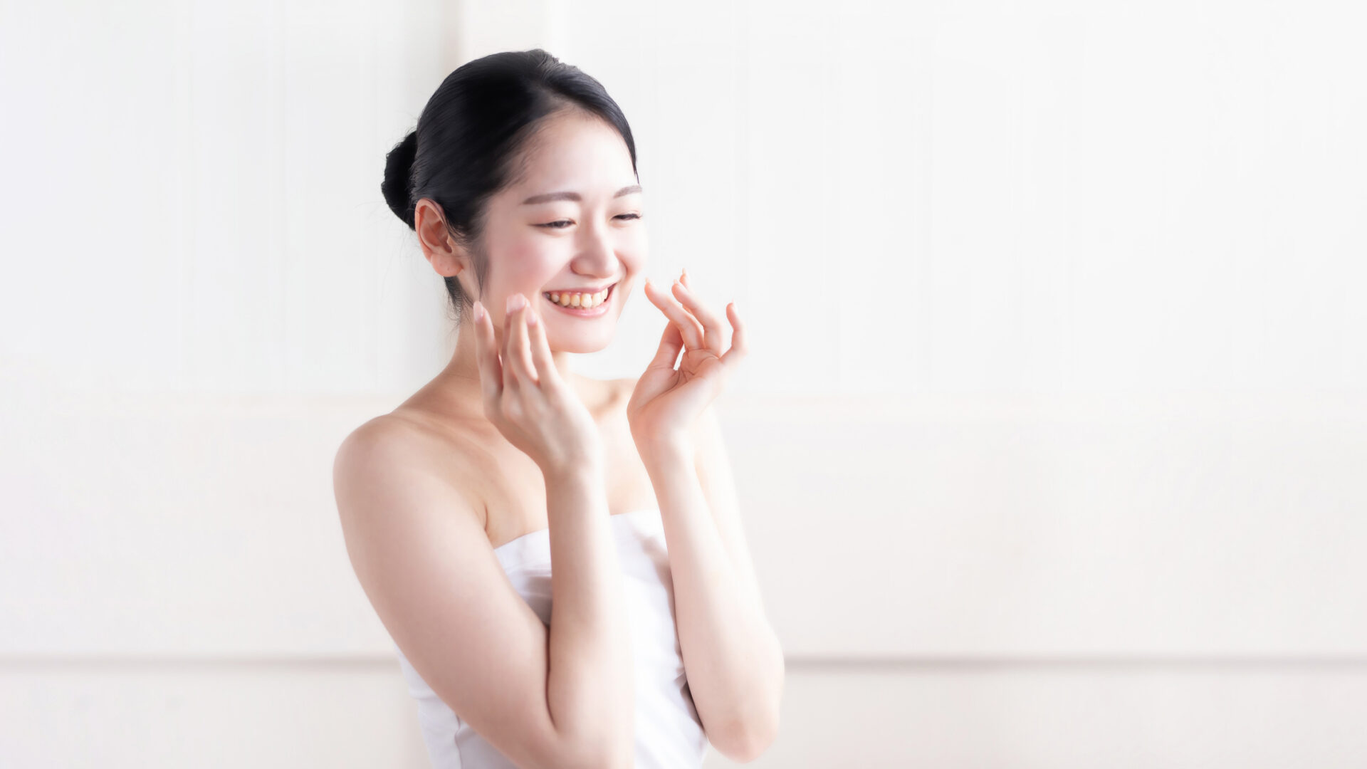 女性ホルモンのバランス。:°ஐ..♡*素敵な貴方へ·͜·ᰔᩚ 女性ホルモン」の不調を改善し、心身の美しさを引き出す
